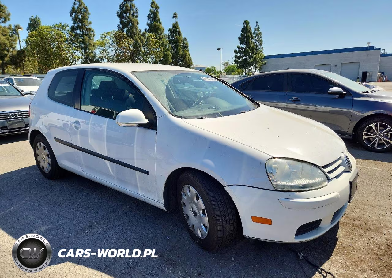 2008 Volkswagen Rabbit VIN:WVWAA71K48W220986 - 4