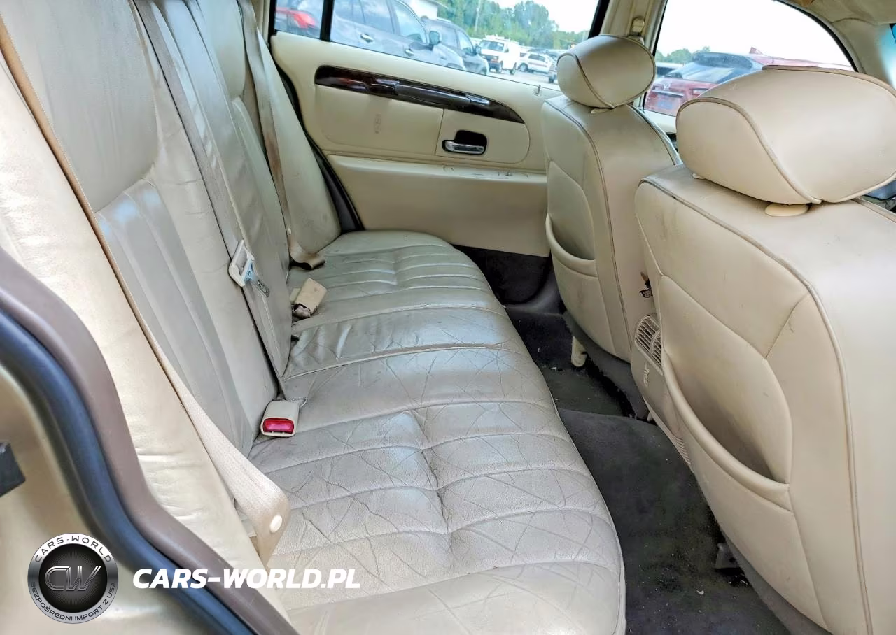 1998 Lincoln Town Car Executive VIN:1LNFM81W0WY692993 - 10