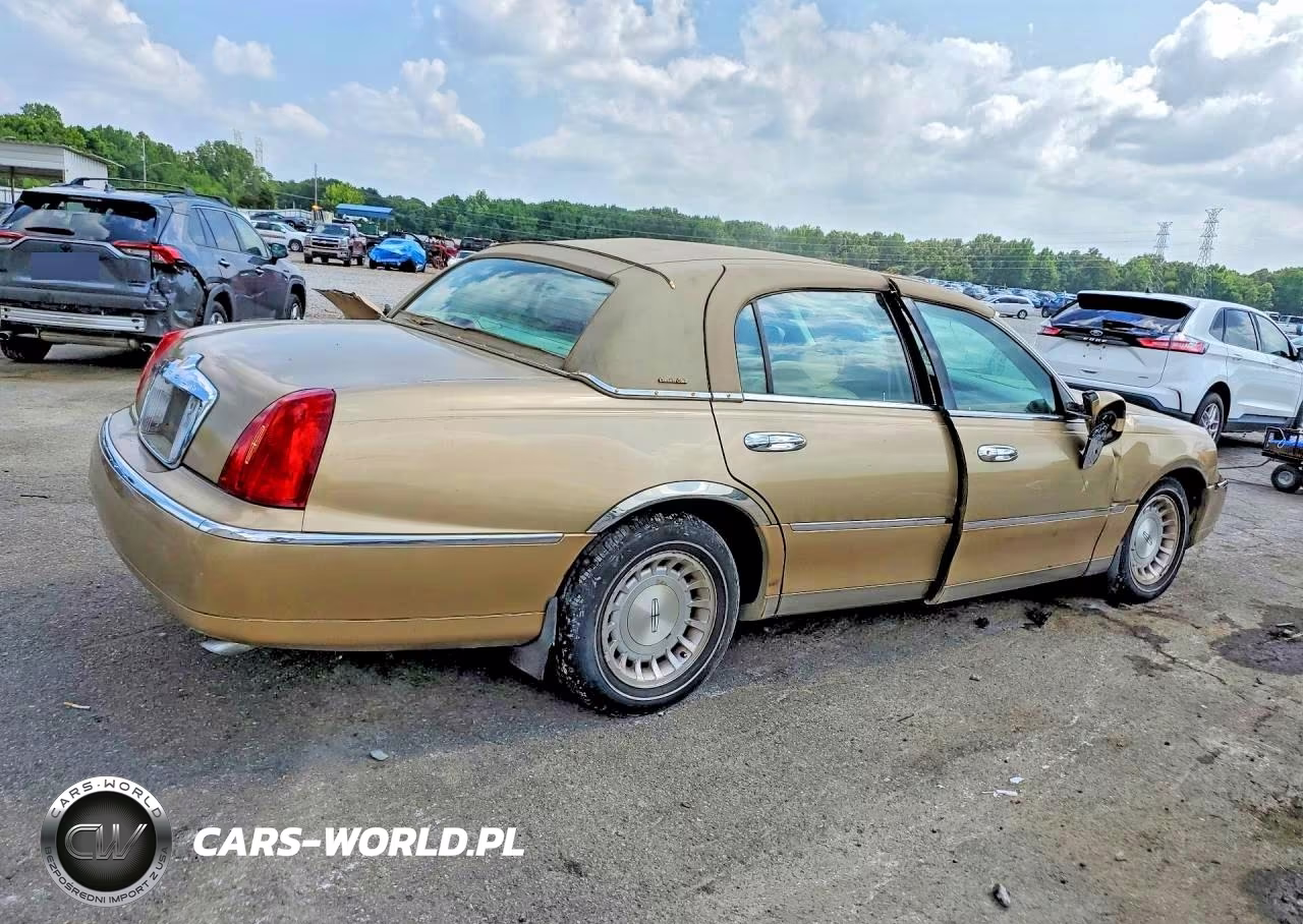 1998 Lincoln Town Car Executive VIN:1LNFM81W0WY692993 - 3
