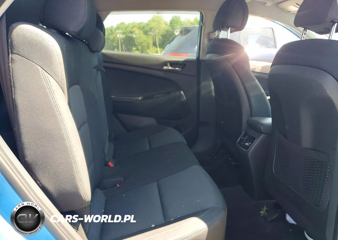 2017 Hyundai Tucson Sport VIN:KM8J3CA23HU523137 - 11