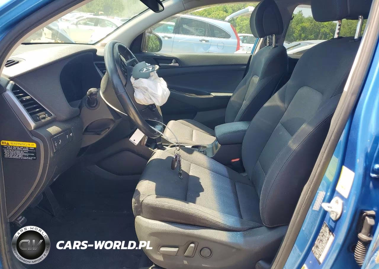 2017 Hyundai Tucson Sport VIN:KM8J3CA23HU523137 - 7