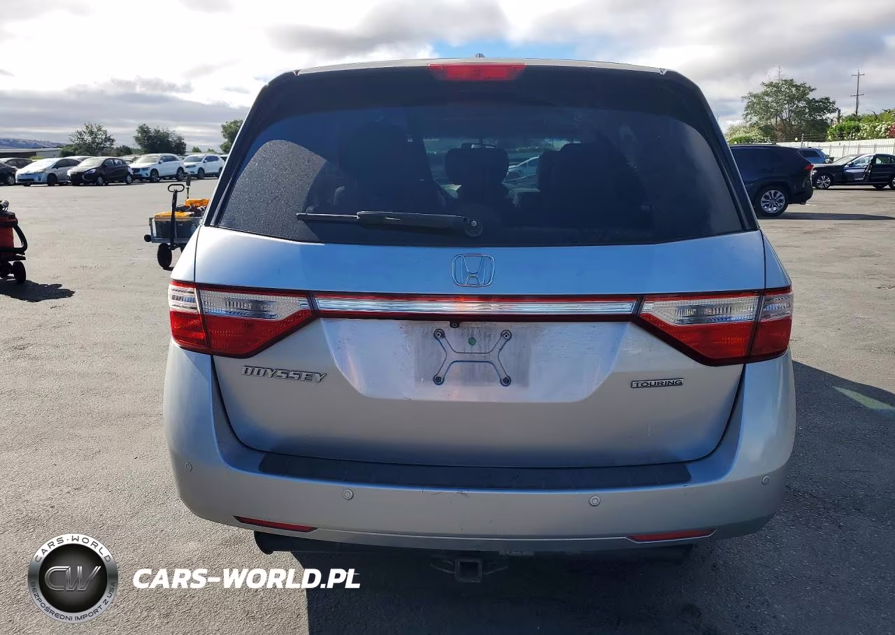 2011 Honda Odyssey Touring VIN:5FNRL5H97BB087558 - 6