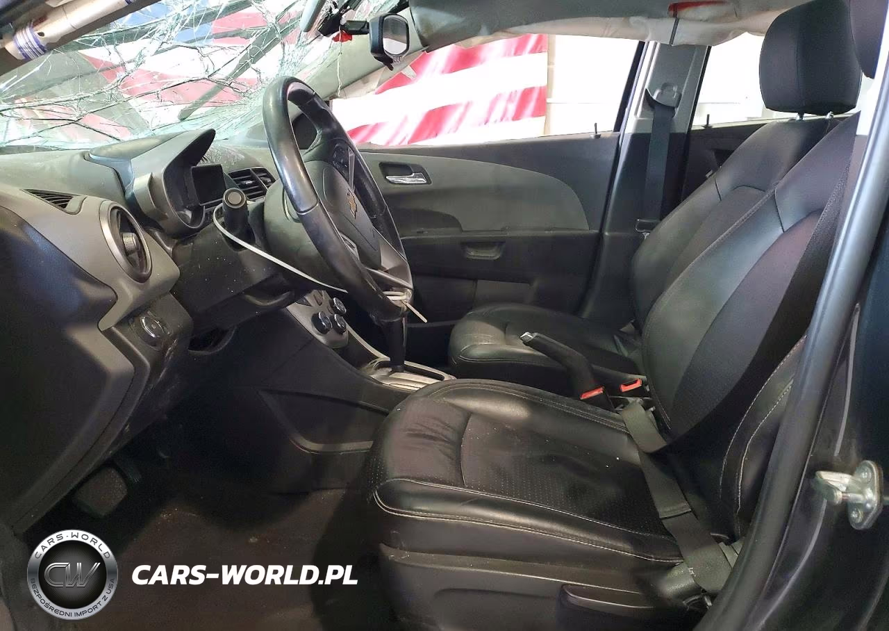 2015 Chevrolet Sonic 4D VIN:1G1JE5SB2F4182070 - 7
