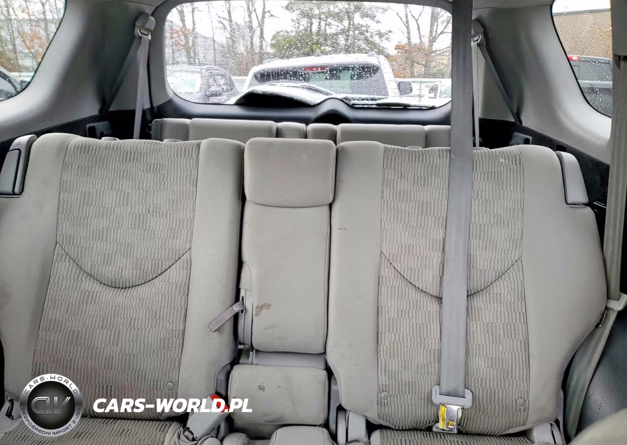 2011 Toyota Rav4 Base VIN:2T3KF4DV1BW074188 - 10