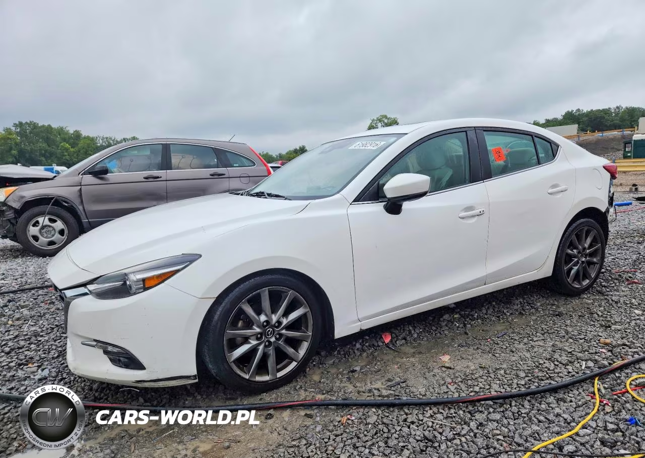 2018 Mazda 3 Grand Touring