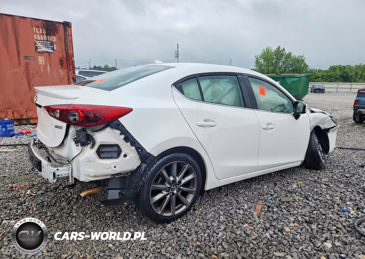 2018 Mazda 3 Grand Touring VIN:3MZBN1W35JM158668 - 3
