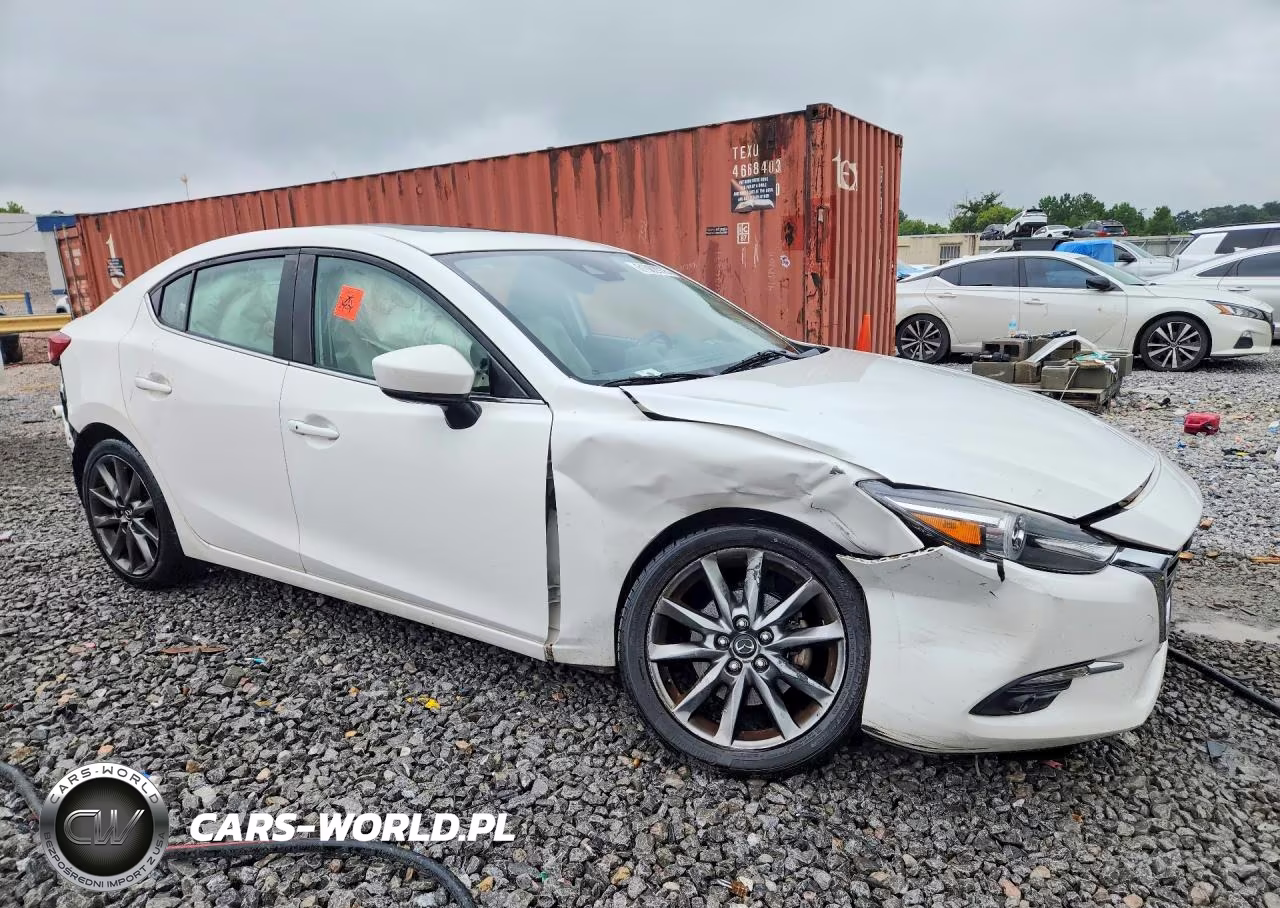 2018 Mazda 3 Grand Touring VIN:3MZBN1W35JM158668 - 4