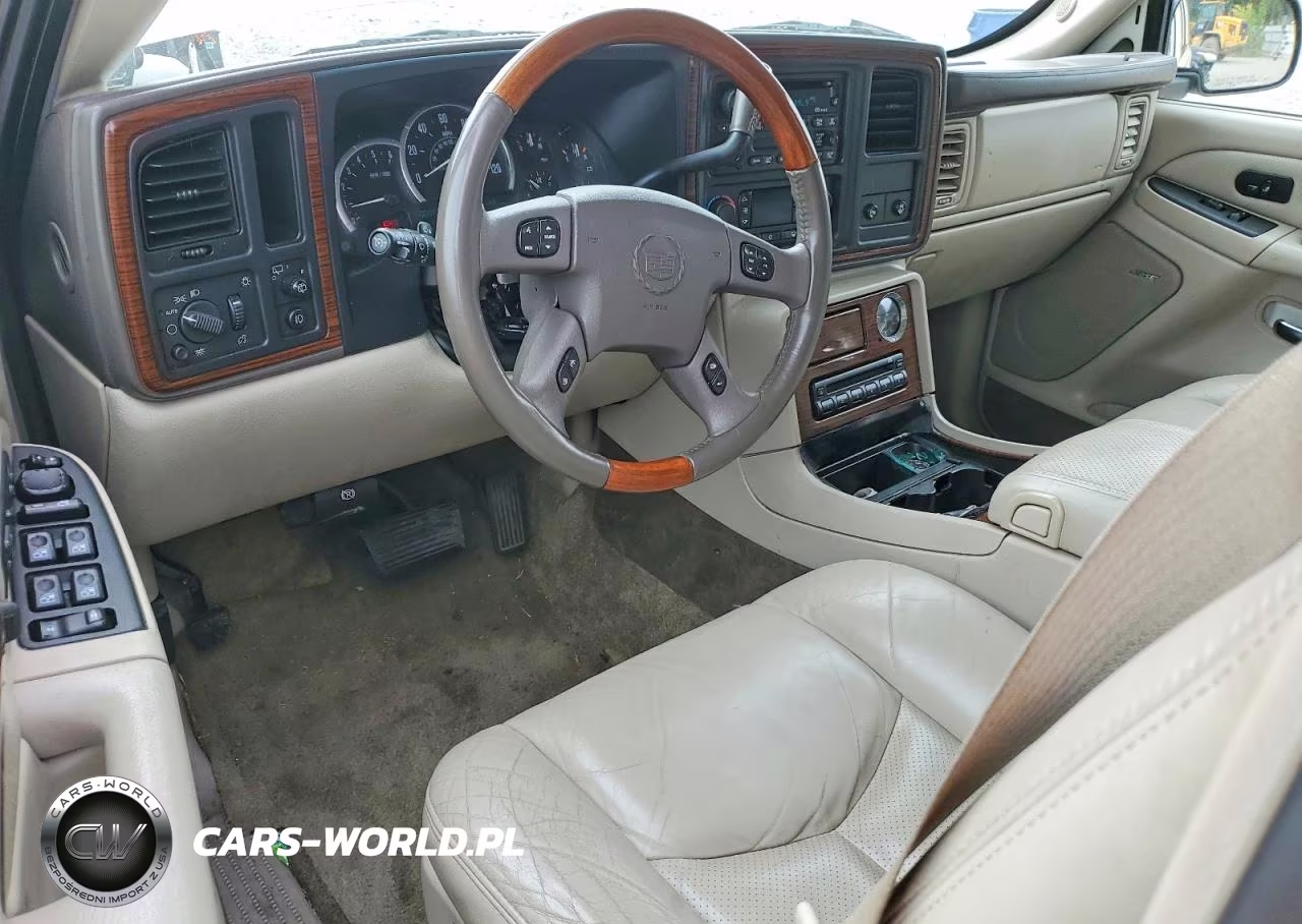2003 Cadillac Escalade Luxury VIN:1GYEK63N33R111243 - 8