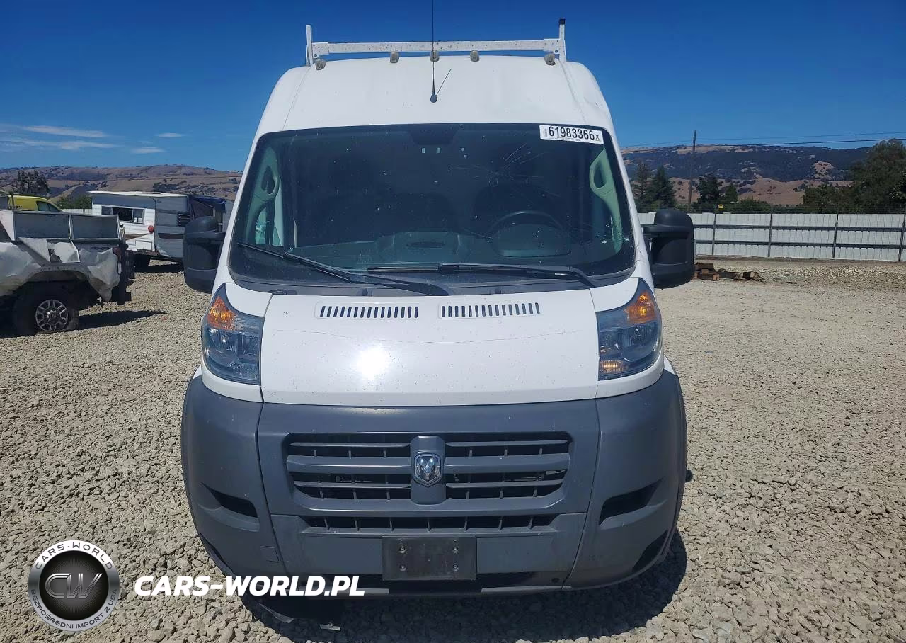 2018 Ram Promaster 2500 Delivery Van VIN:3C6TRVDG2JE142616 - 5