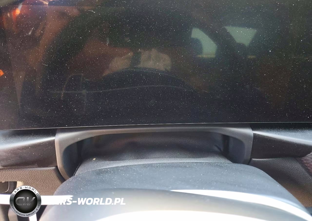 2025 BMW 330I VIN:3MW69CW00S8F34596 - 9