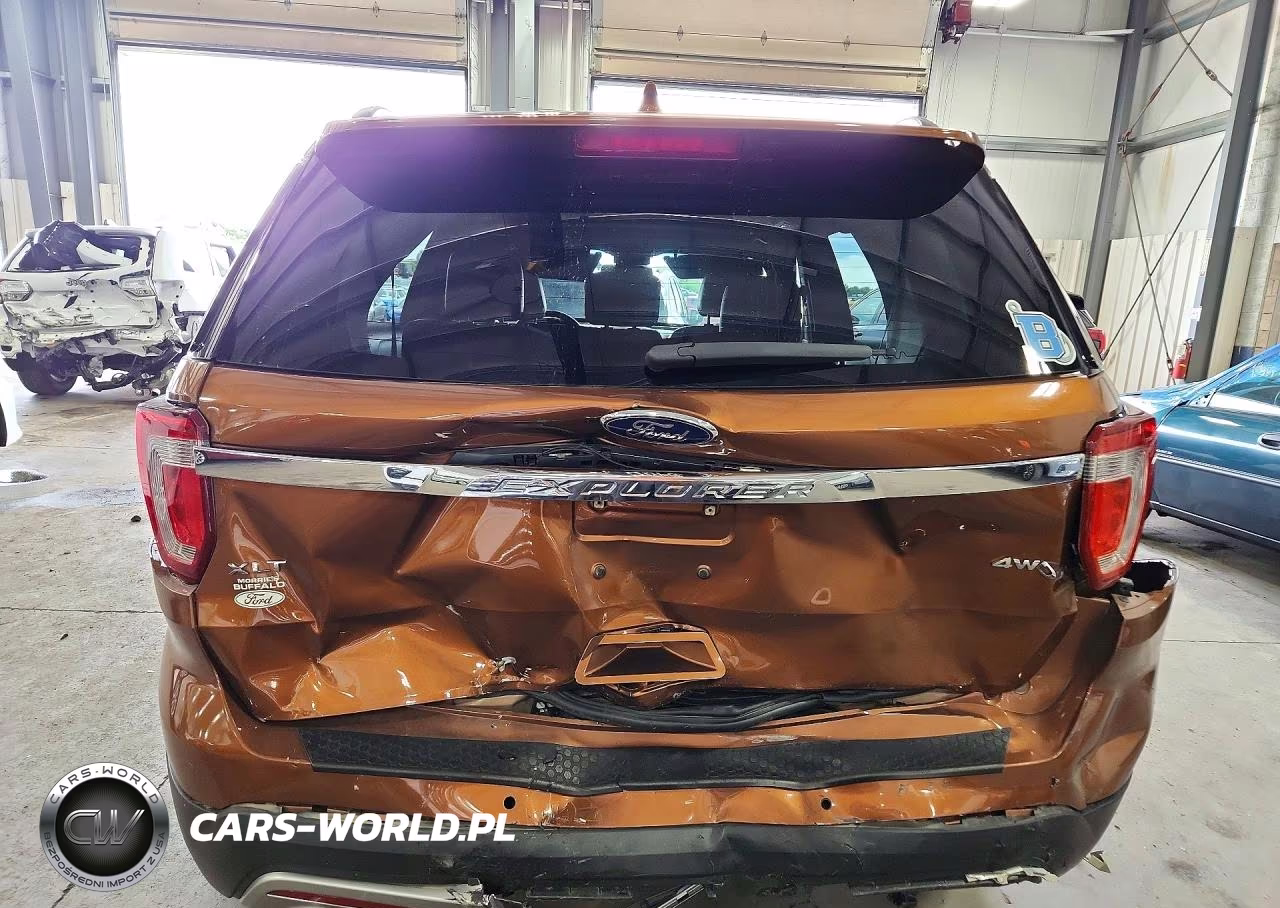 2017 Ford Explorer Xlt VIN:1FM5K8D81HGE28348 - 6