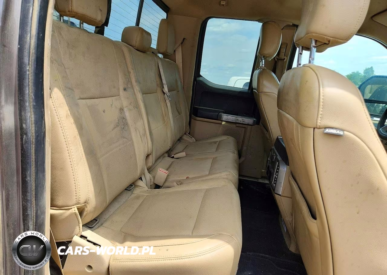 2018 Ford F250 Super Duty VIN:1FT7X2B63JEC38002 - 10