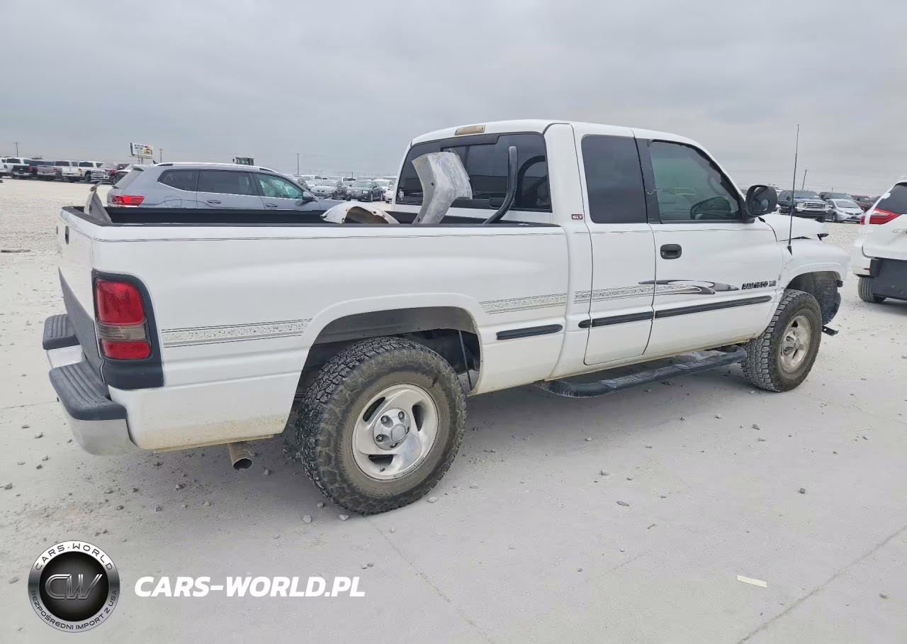 1998 Dodge Ram 1500 VIN:1B7HC13Z2WJ225078 - 3