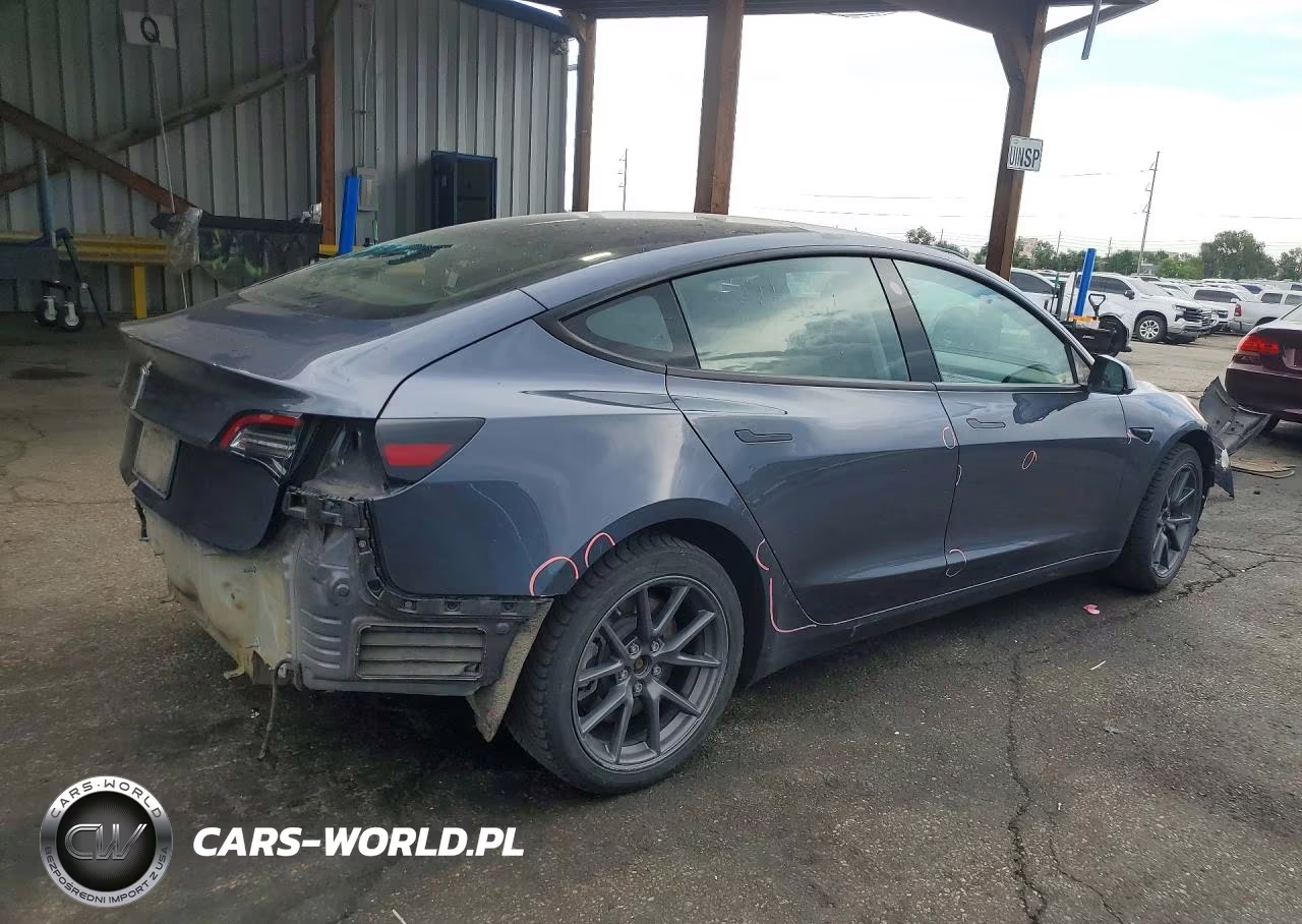 2023 Tesla Model 3 VIN:5YJ3E1EA5PF394015 - 3