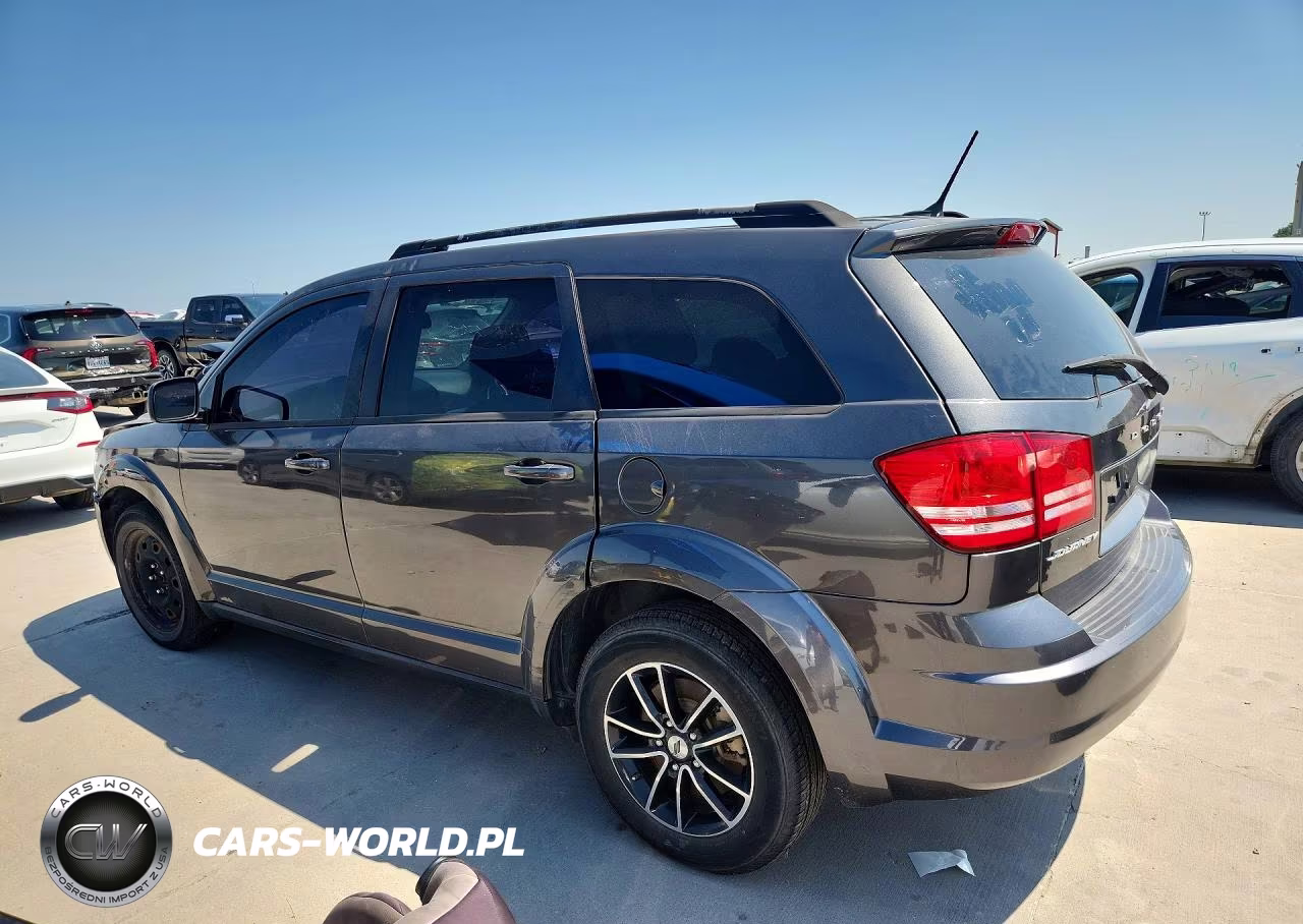 2018 Dodge Journey Se VIN:3C4PDCAB0JT385696 - 2