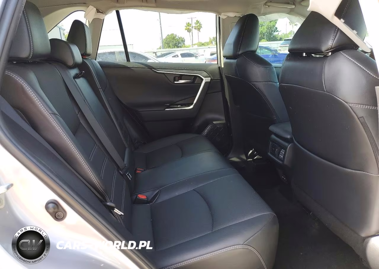 2022 Toyota Rav4 Limited VIN:2T3Y1RFV1NC190600 - 11