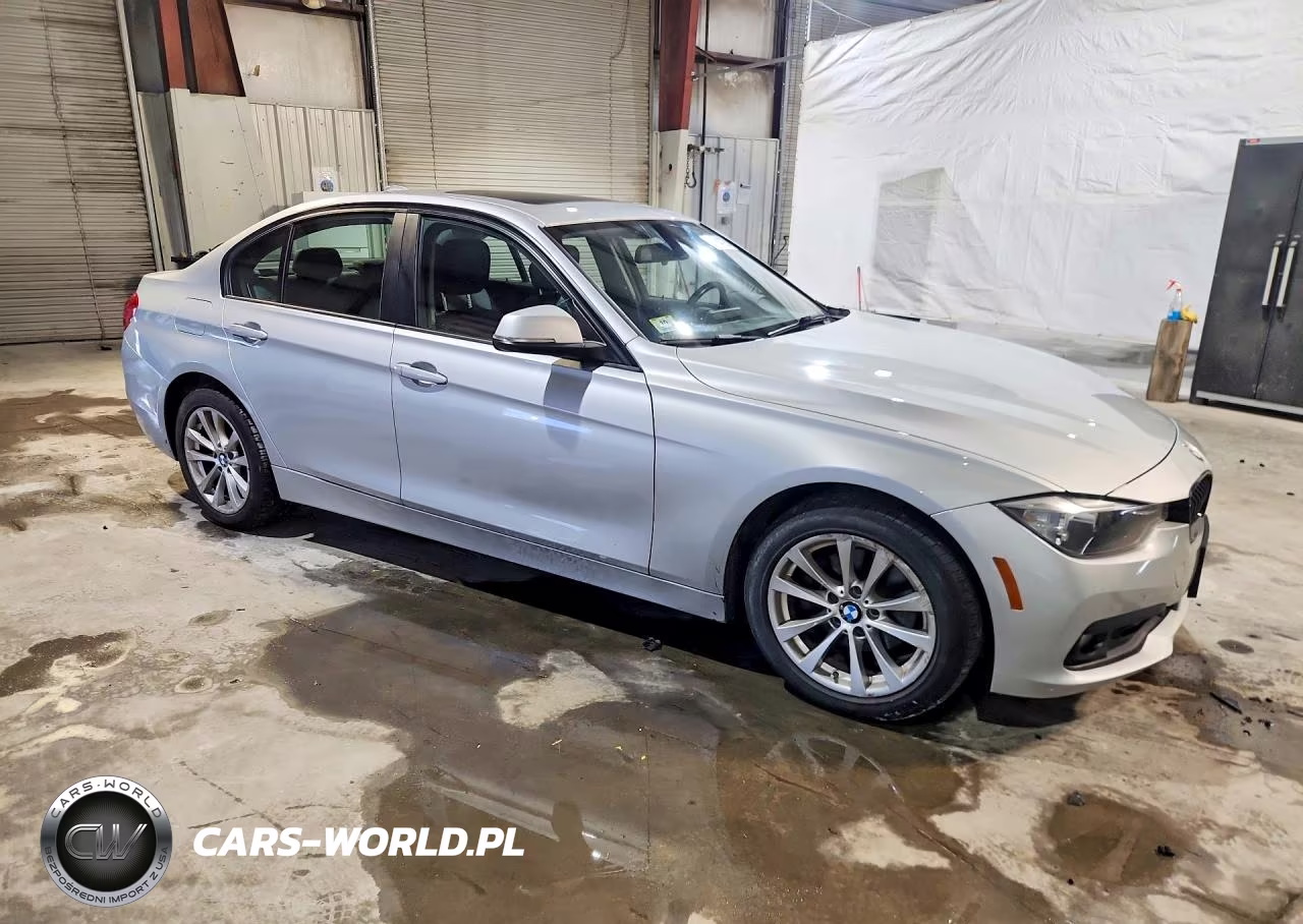 2016 BMW 320 Xi VIN:WBA8E5G54GNT93398 - 4