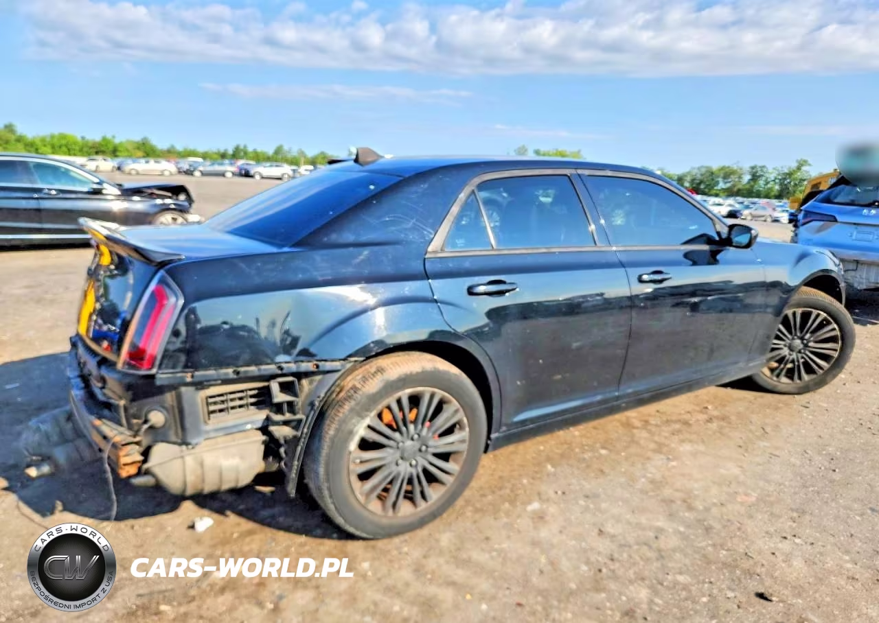 2014 Chrysler 300 VIN:2C3CCARG3EH146720 - 3