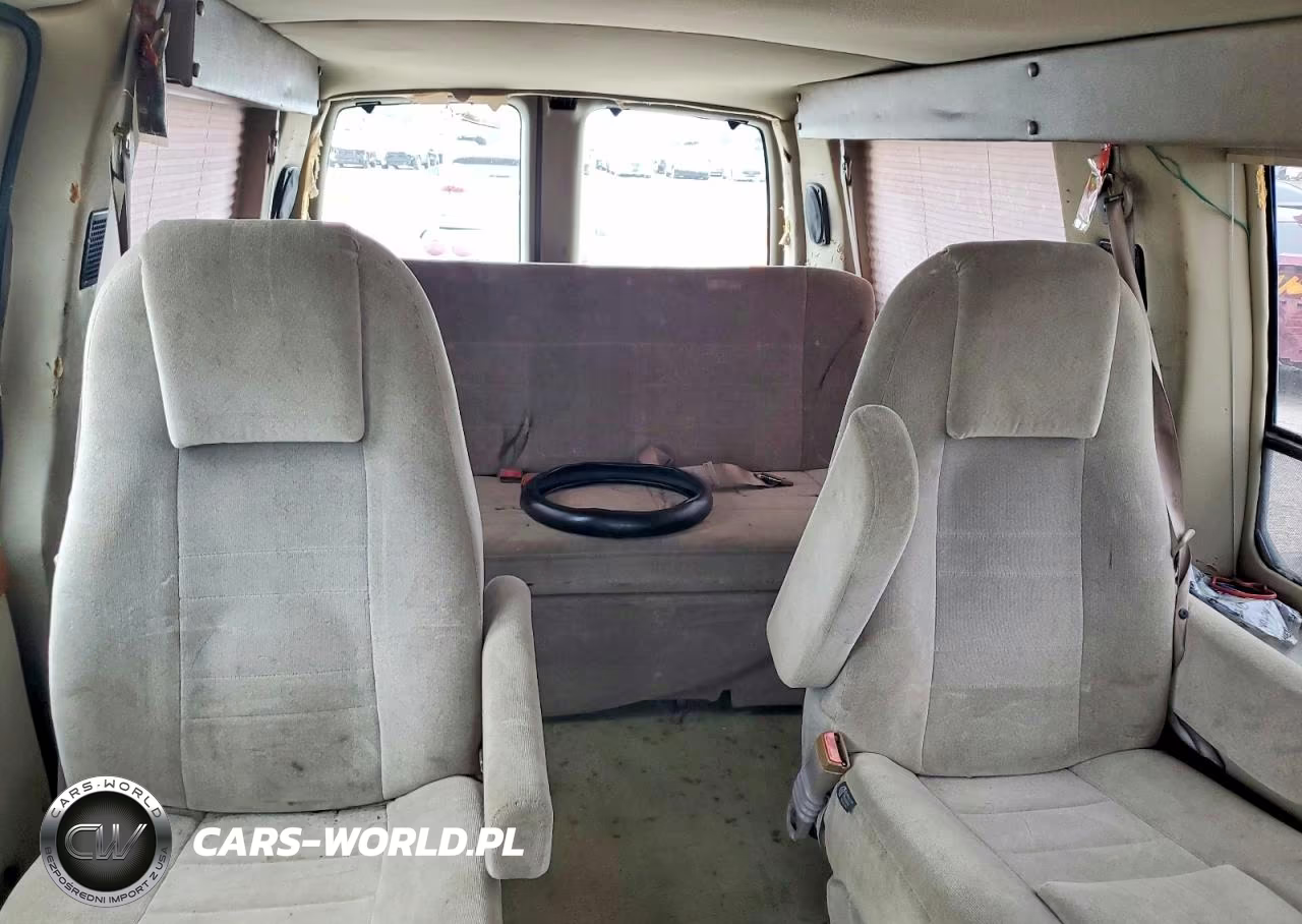 2001 Chevrolet Express G1500 VIN:1GBFG15M111179236 - 10