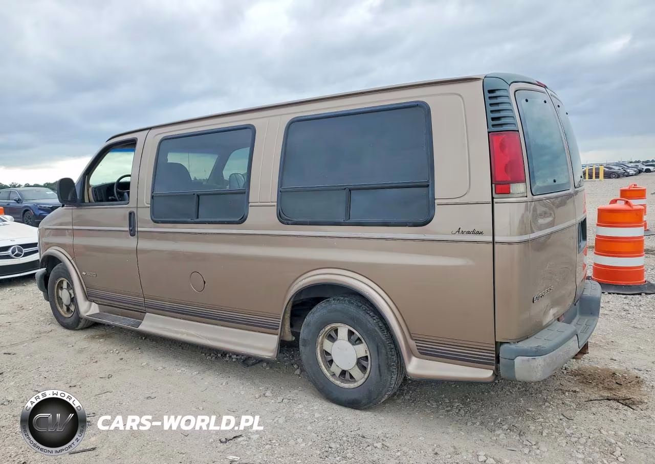 2001 Chevrolet Express G1500 VIN:1GBFG15M111179236 - 2