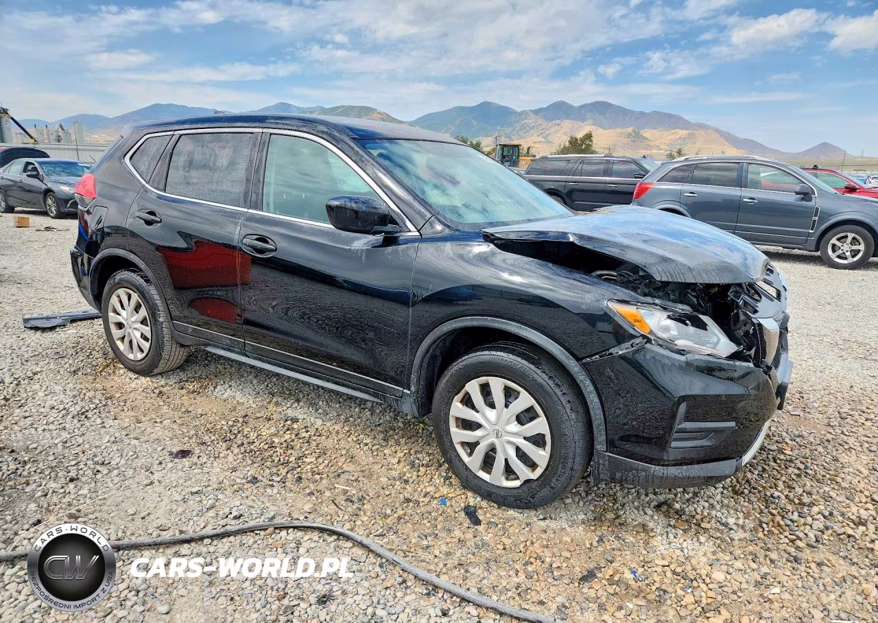 2017 Nissan Rogue S VIN:KNMAT2MV2HP506767 - 4
