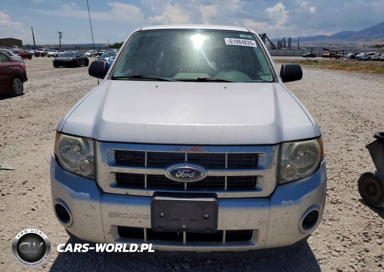 2012 Ford Escape Xls VIN:1FMCU0C70CKB31217 - 5