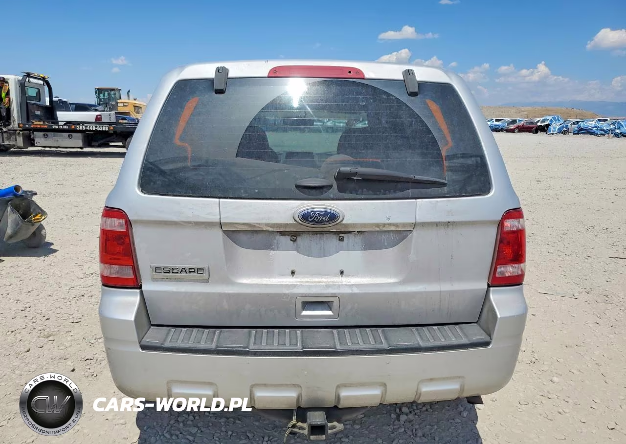 2012 Ford Escape Xls VIN:1FMCU0C70CKB31217 - 6