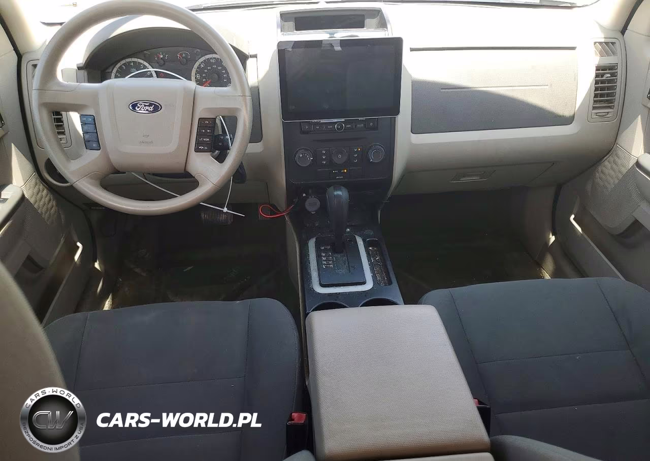 2012 Ford Escape Xls VIN:1FMCU0C70CKB31217 - 8