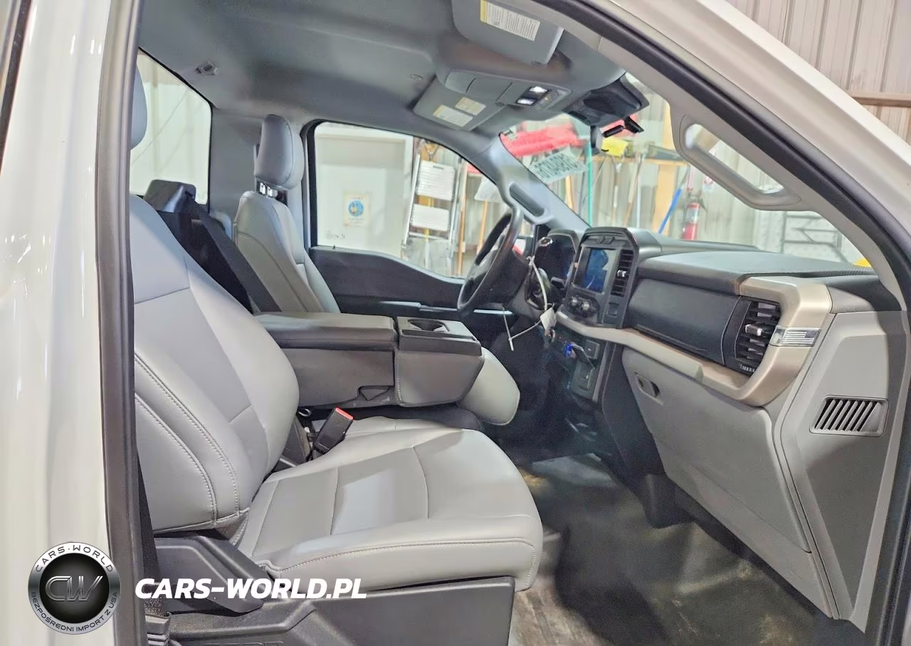 2021 Ford F150 VIN:1FTMF1CB1MKE76870 - 10
