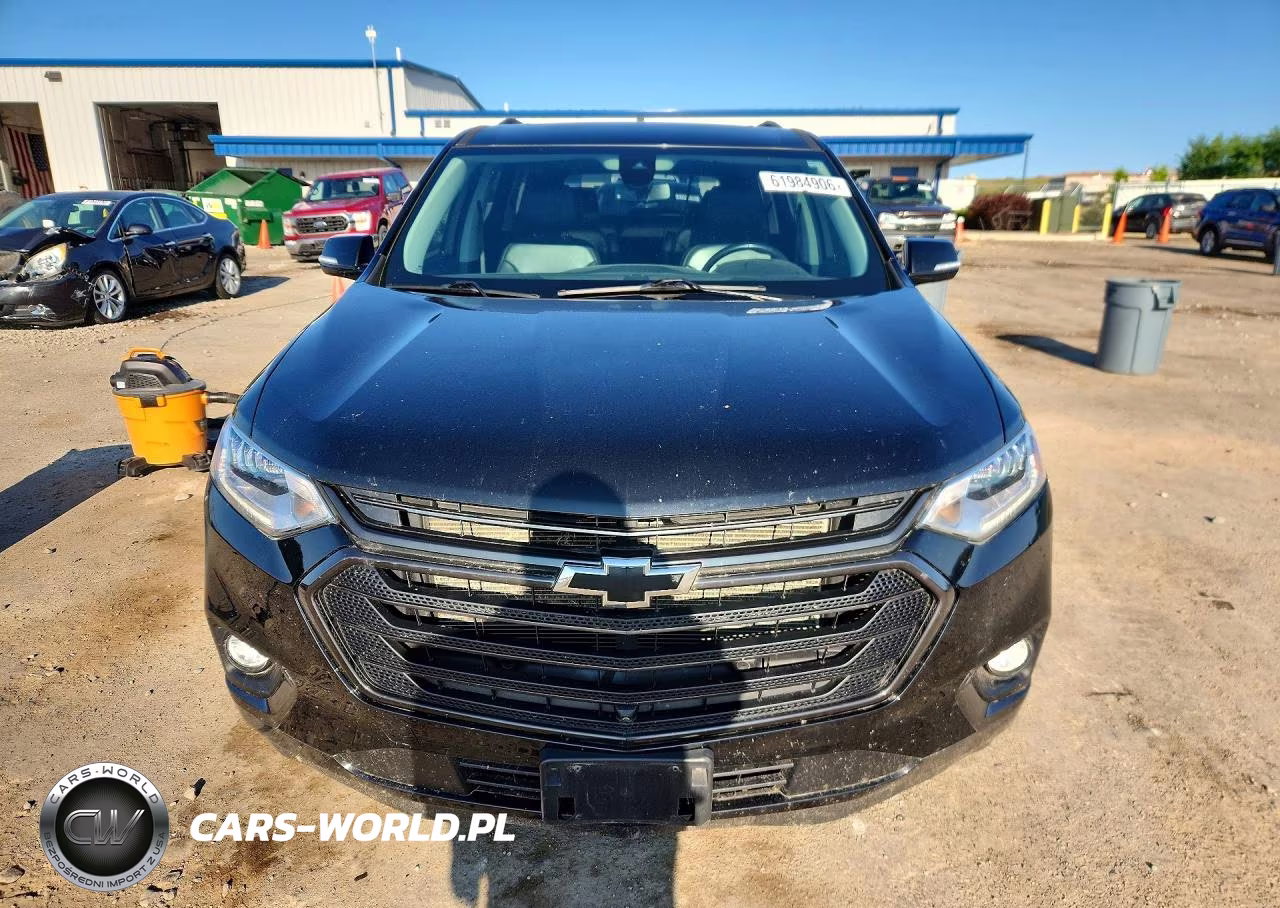 2021 Chevrolet Traverse Premier VIN:1GNEVKKW9MJ104465 - 5