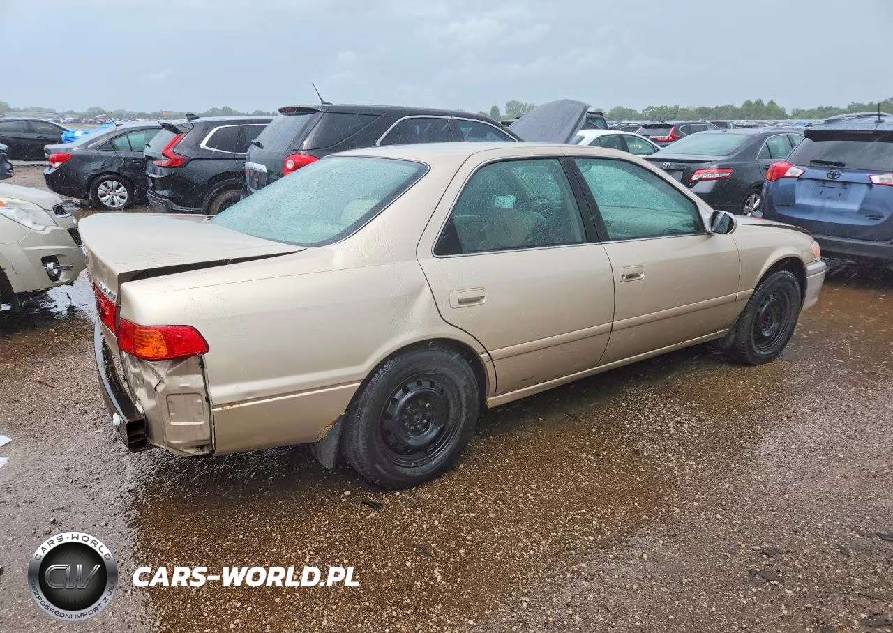 2000 Toyota Camry Le VIN:JT2BG28K1Y0410896 - 3