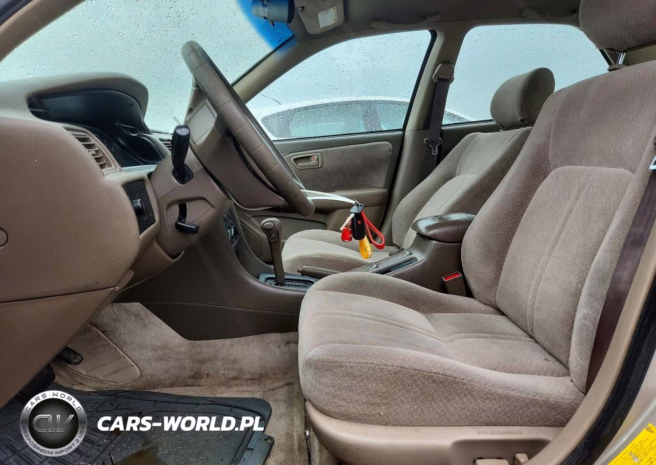 2000 Toyota Camry Le VIN:JT2BG28K1Y0410896 - 7