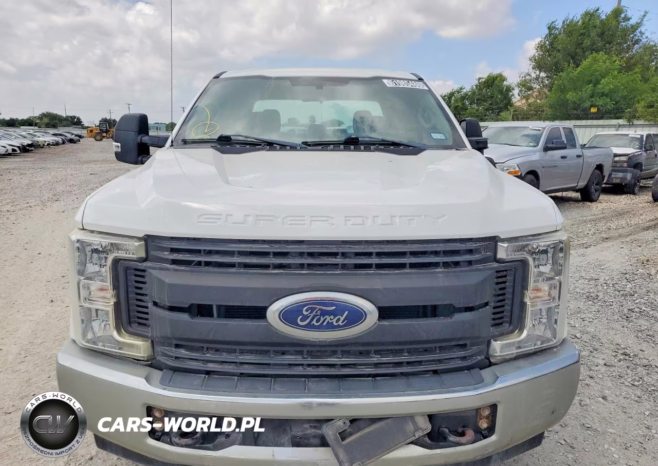 2019 Ford F250 Super Duty VIN:1FT7W2A61KEG38775 - 5