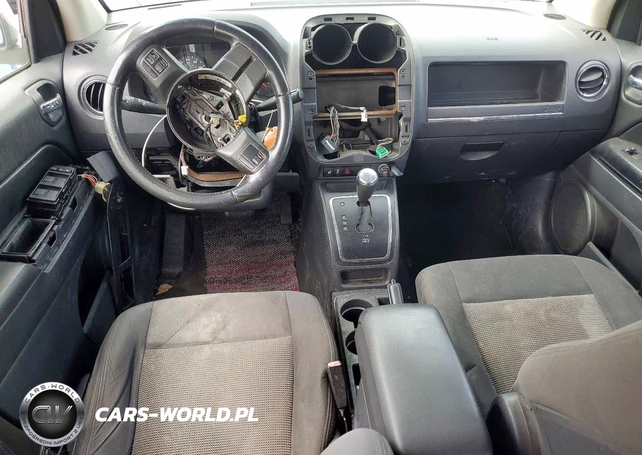 2011 Jeep Compass Sport VIN:1J4NF1FB3BD244413 - 8