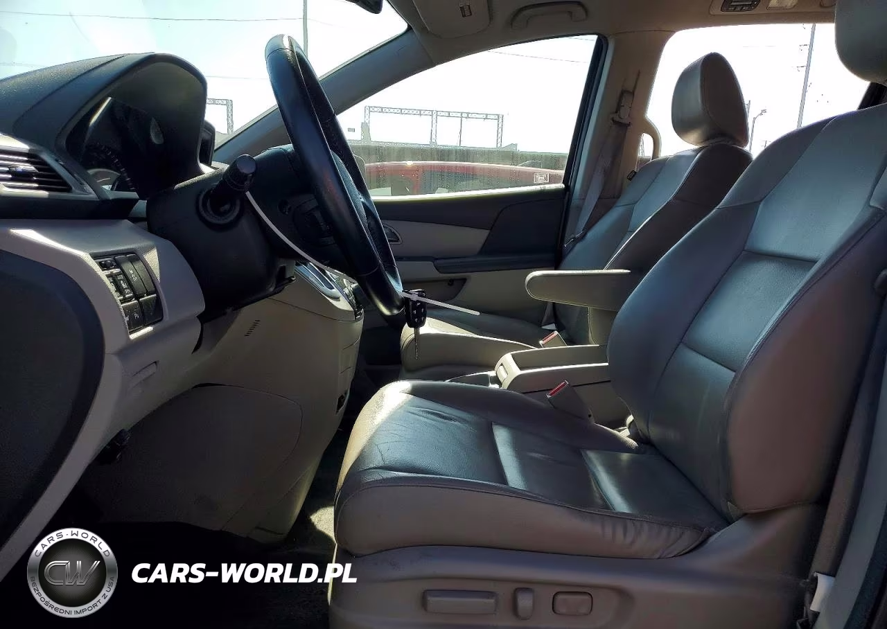 2012 Honda Odyssey Touring VIN:5FNRL5H97CB085617 - 7