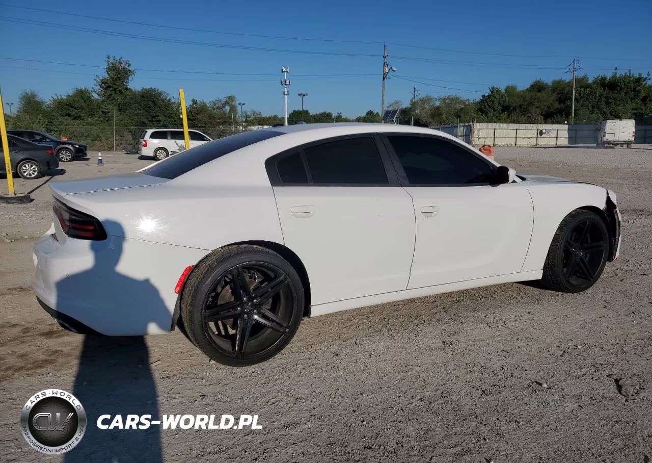 2015 Dodge Charger Se VIN:2C3CDXBG4FH812768 - 5