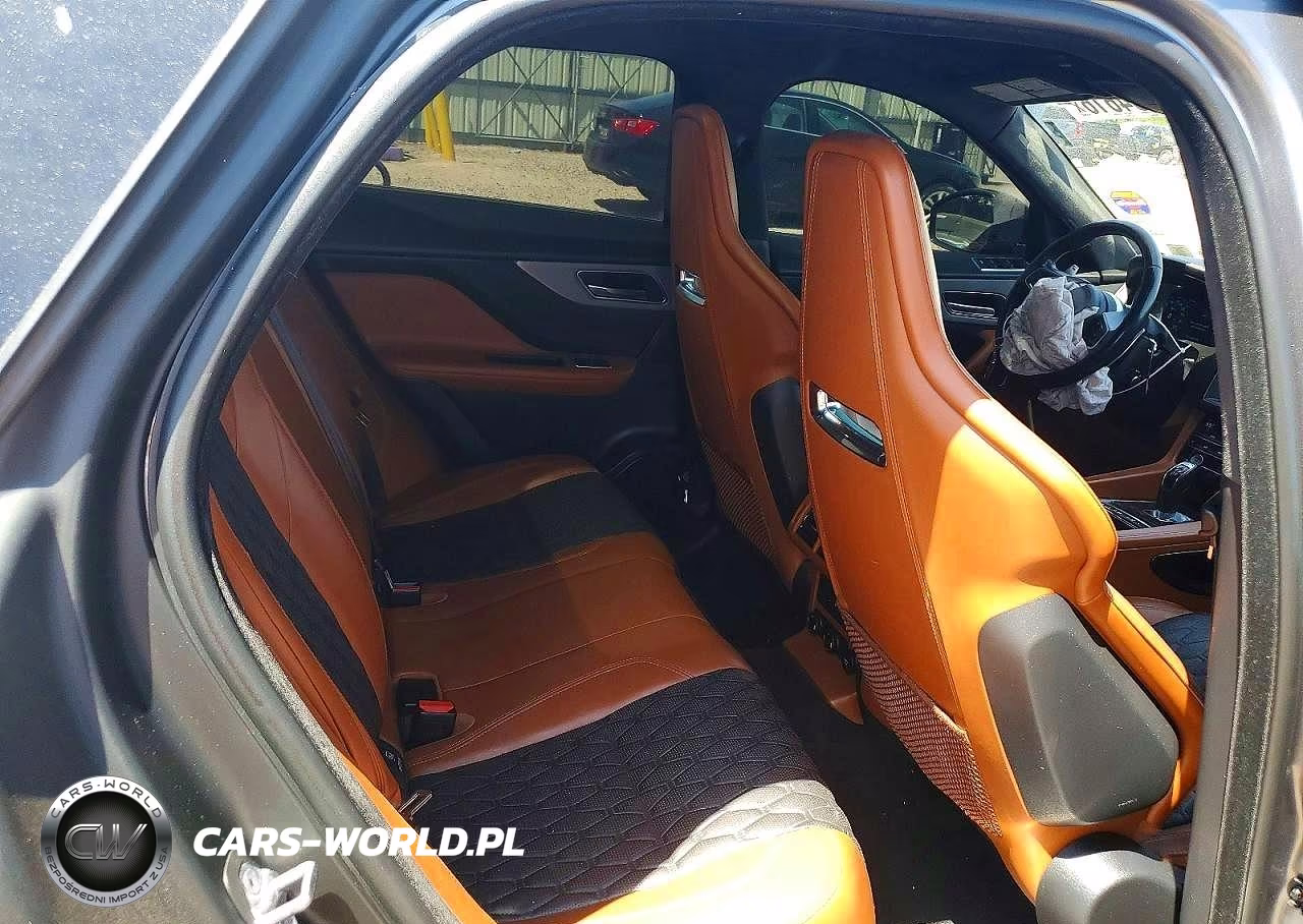 2019 Jaguar F-Pace Svr VIN:SADCZ2EE1KA606881 - 11