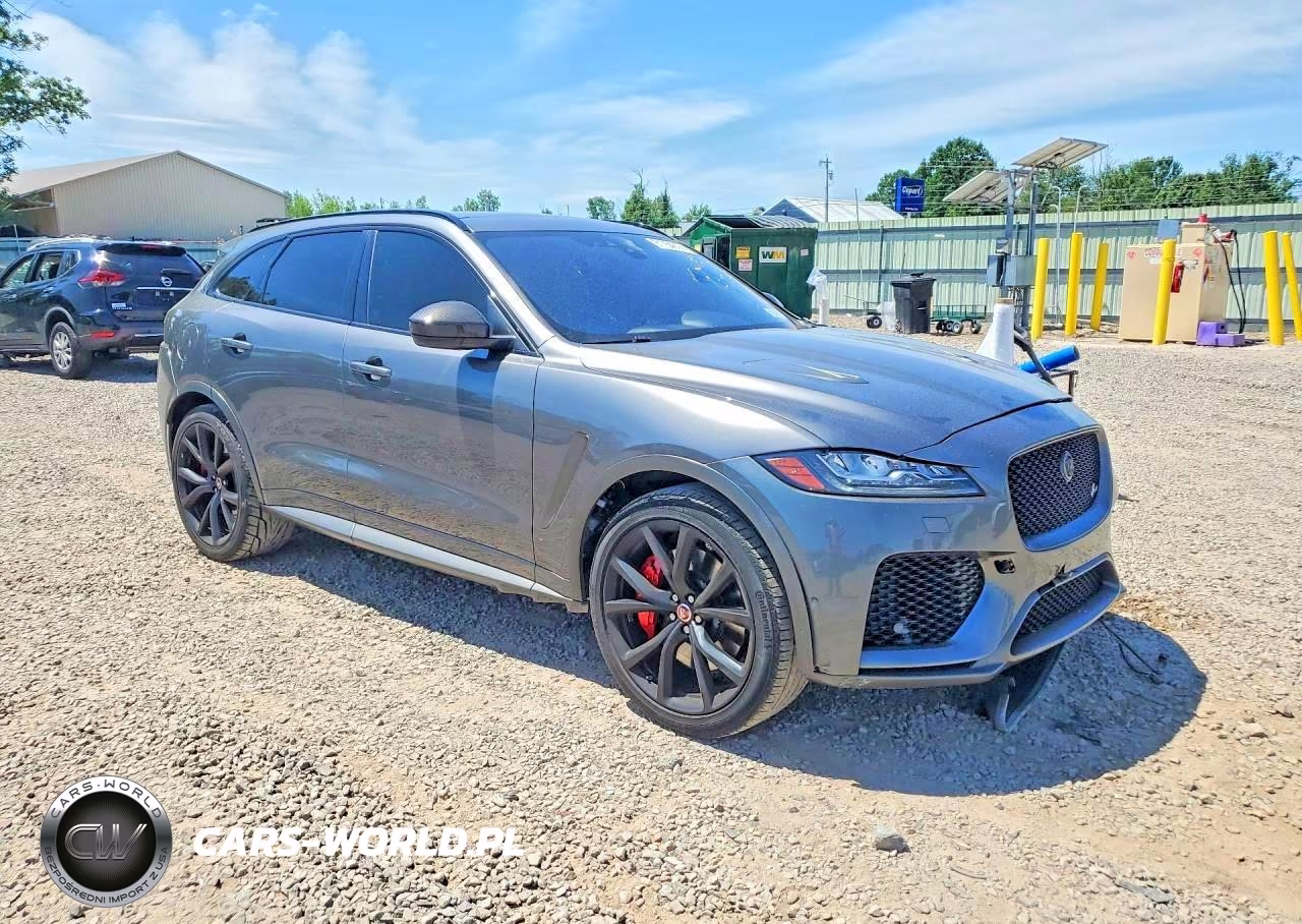 2019 Jaguar F-Pace Svr VIN:SADCZ2EE1KA606881 - 4