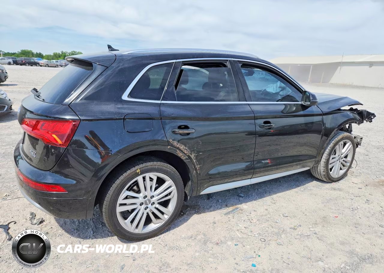 2018 Audi Q5 Premium Plus VIN:WA1BNAFY3J2003830 - 3