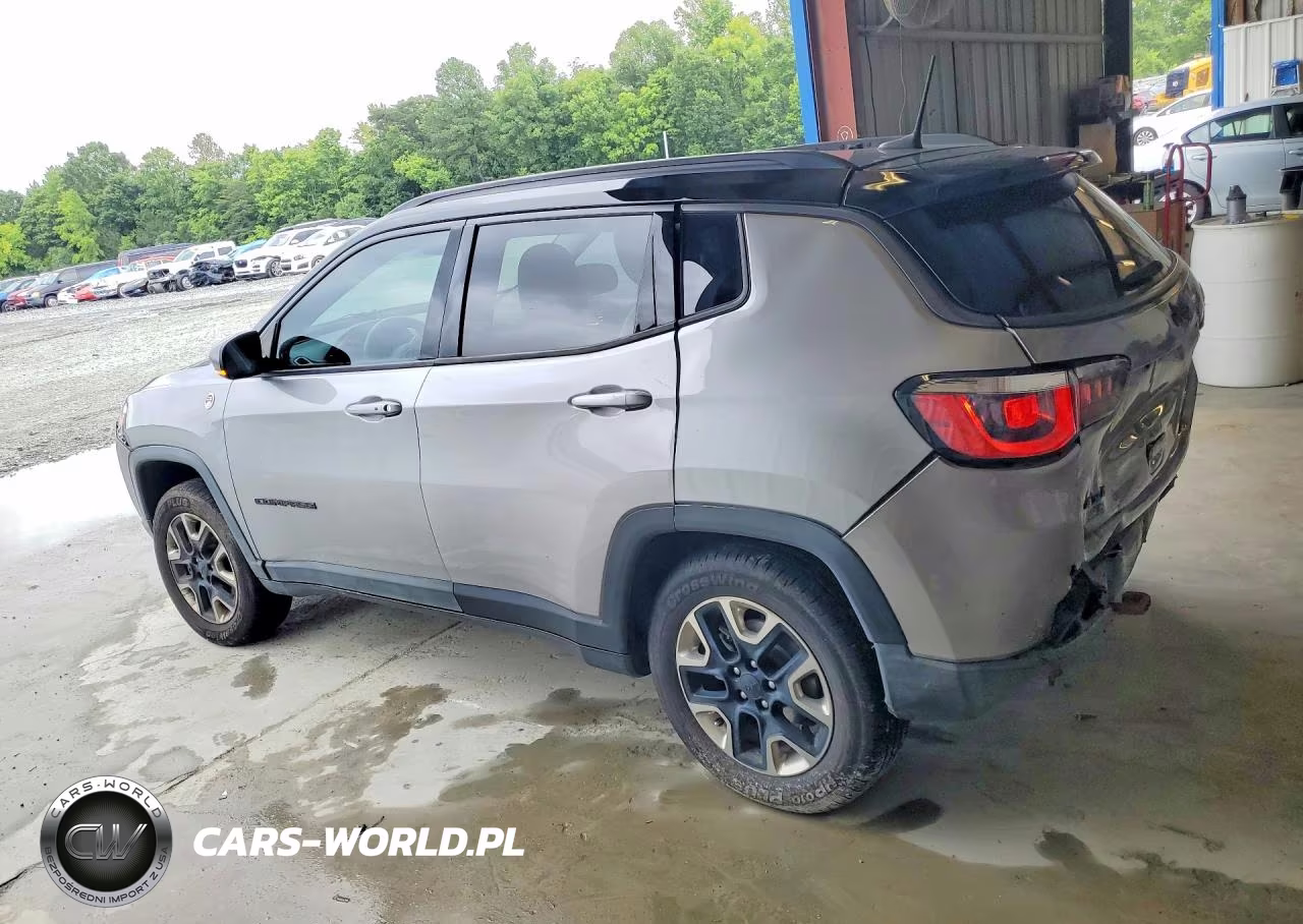 2017 Jeep Compass Trailhawk VIN:3C4NJDDB8HT640414 - 4