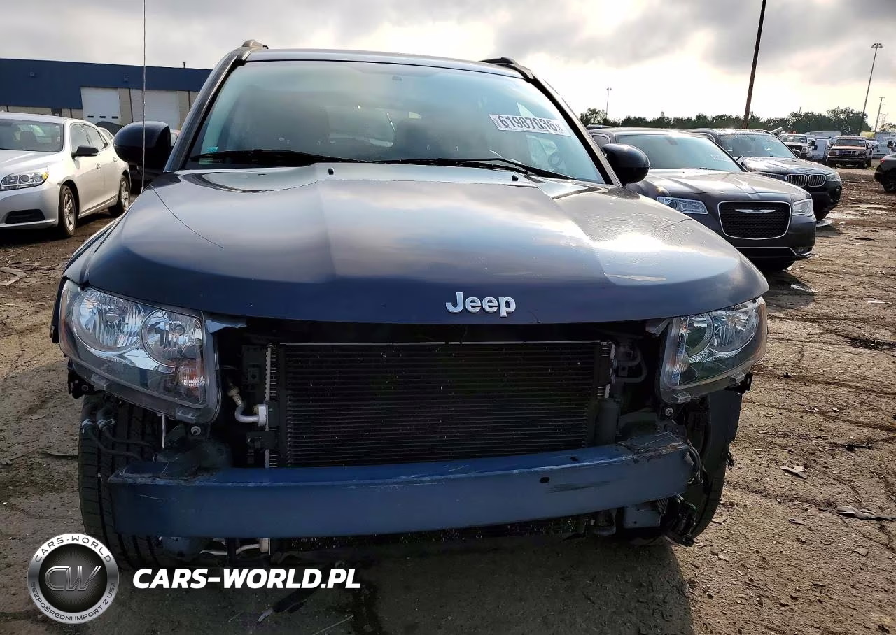 2017 Jeep Compass Latitude VIN:1C4NJDEB6HD144161 - 5