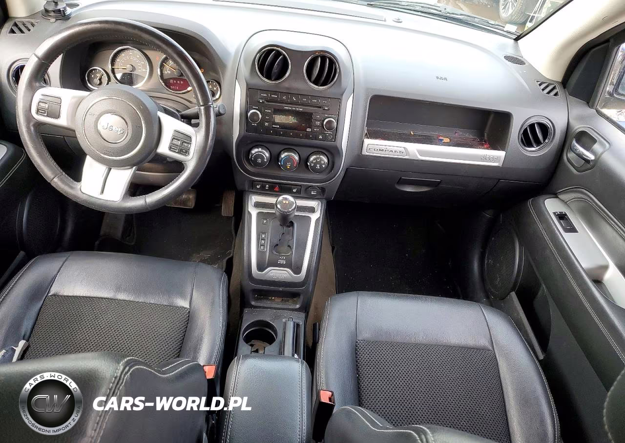 2017 Jeep Compass Latitude VIN:1C4NJDEB6HD144161 - 8