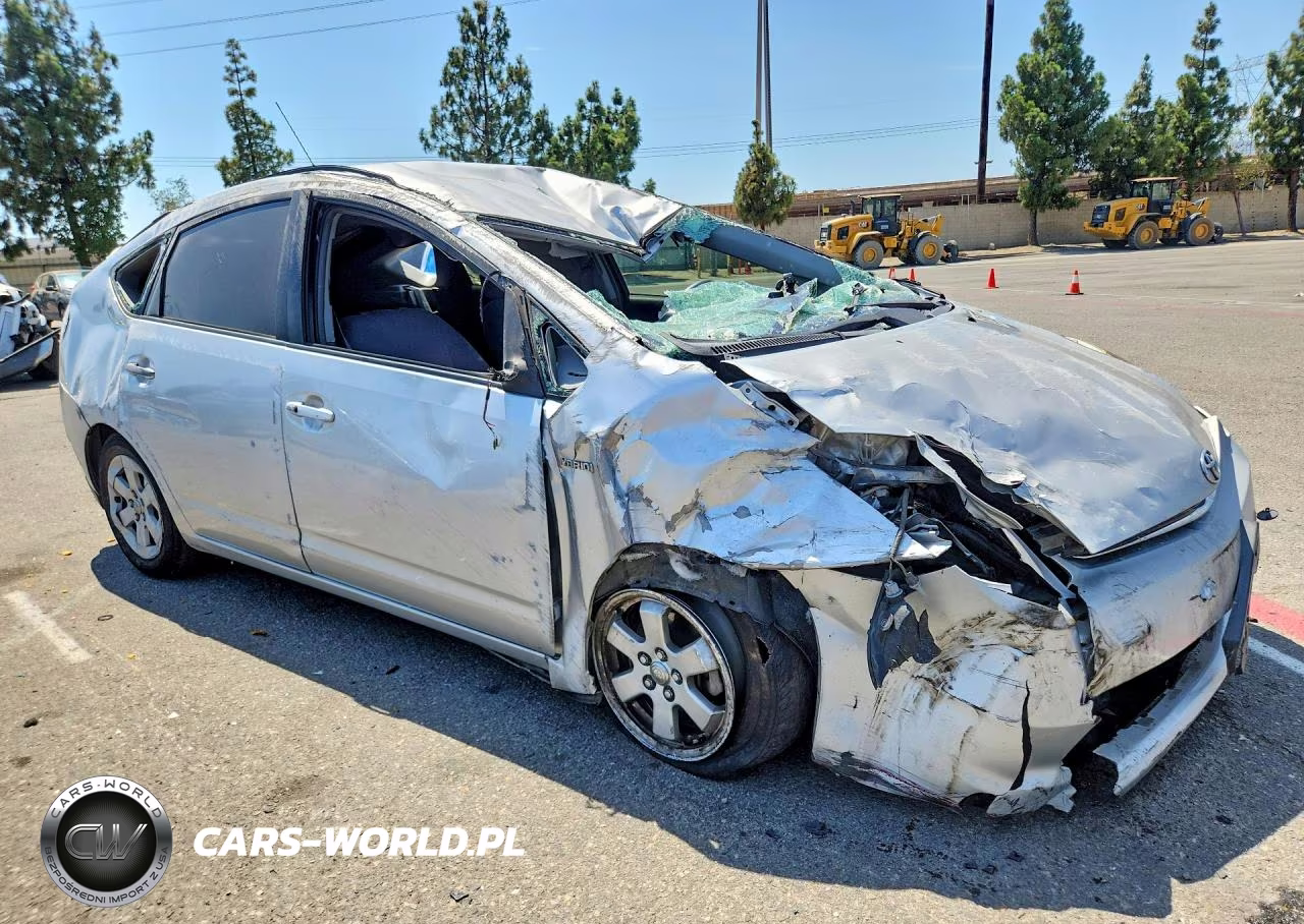 2008 Toyota Prius Base VIN:JTDKB20UX87772011 - 4
