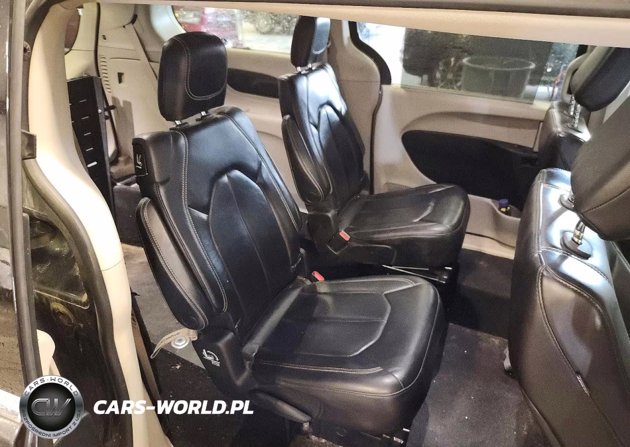 2020 Chrysler Voyager Lxi VIN:2C4RC1DG6LR260988 - 11