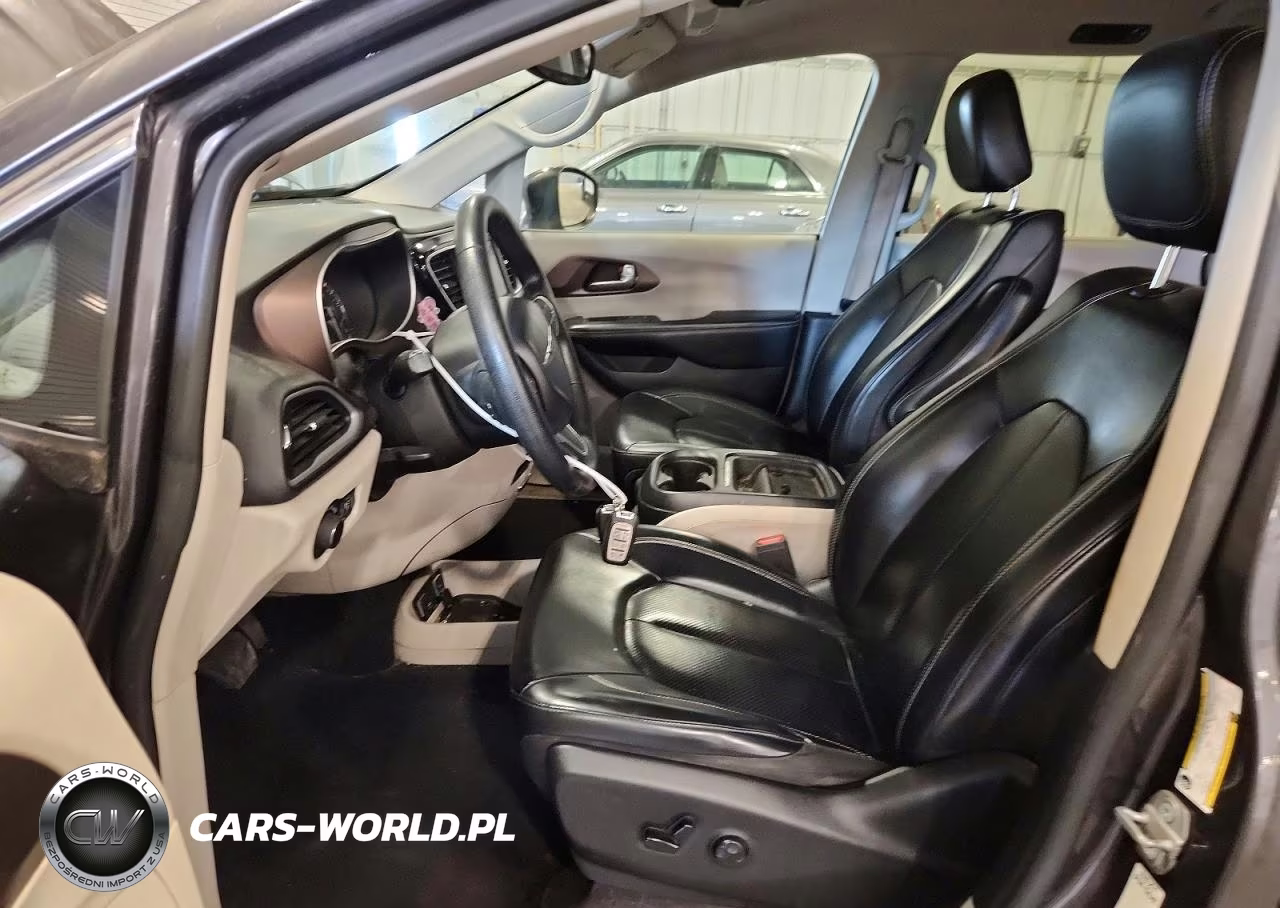 2020 Chrysler Voyager Lxi VIN:2C4RC1DG6LR260988 - 7