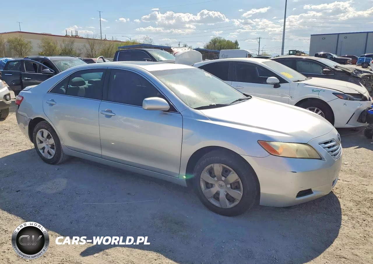 2007 Toyota Camry Le VIN:JTNBE46K373070901 - 4
