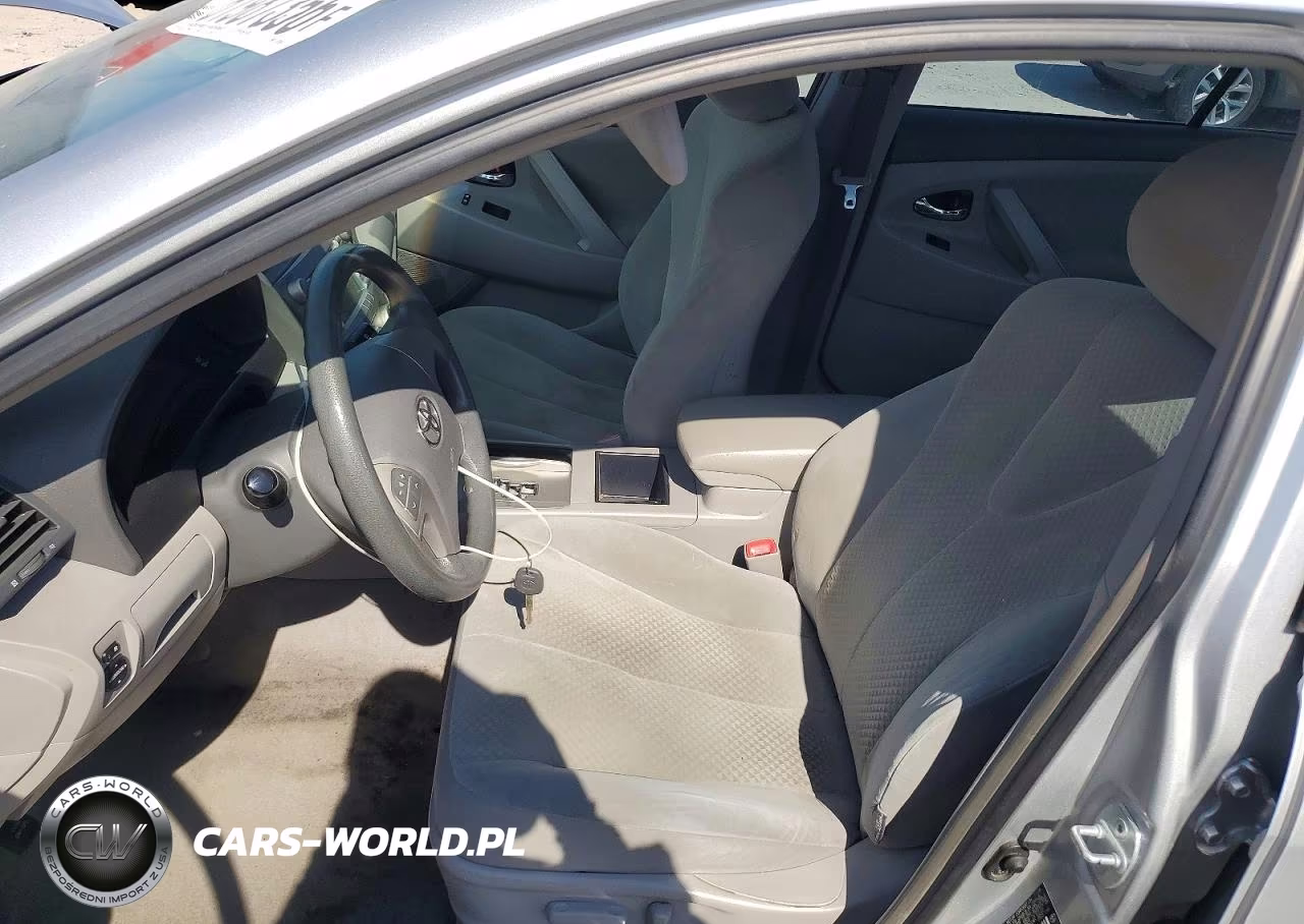2007 Toyota Camry Le VIN:JTNBE46K373070901 - 7