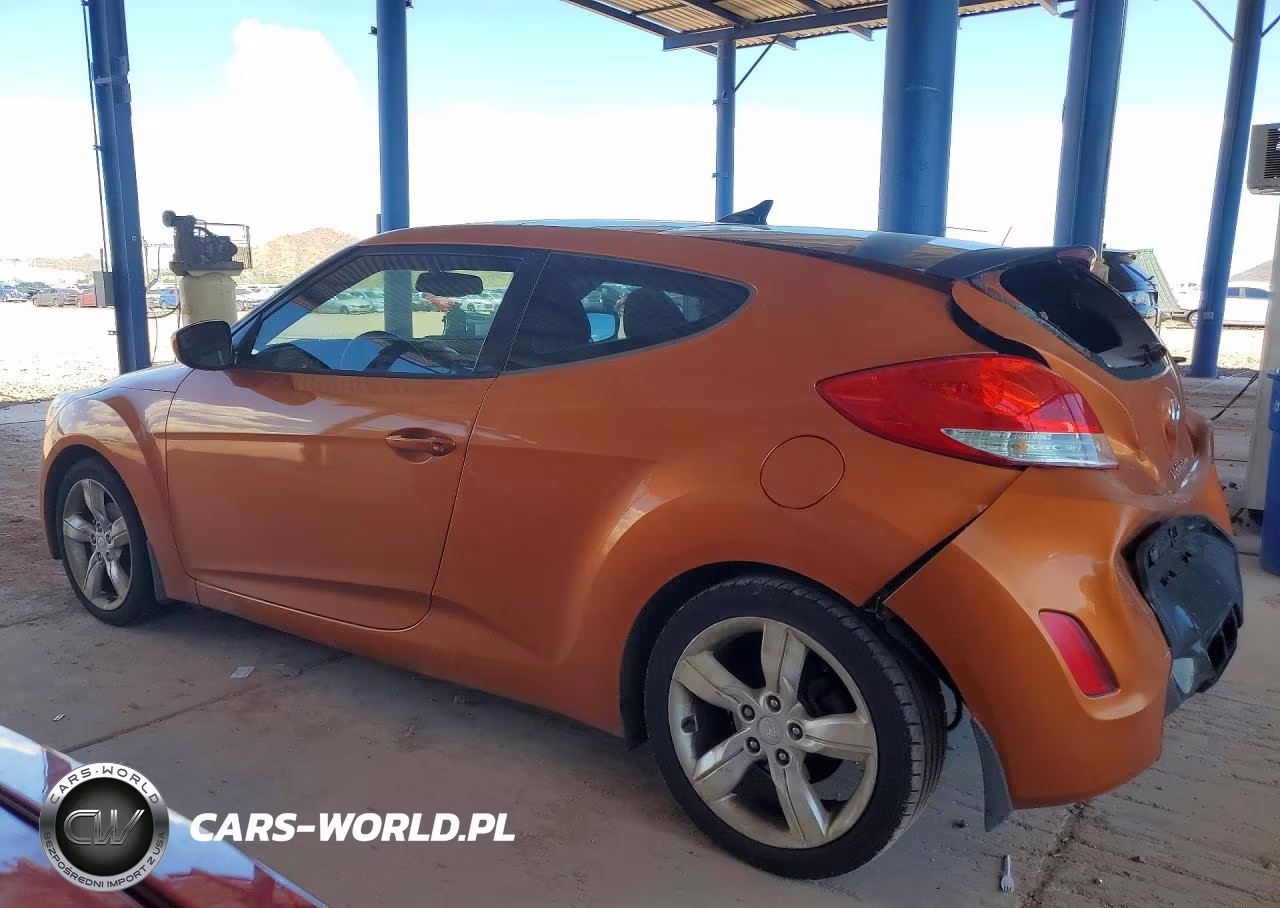 2014 Hyundai Veloster Base VIN:KMHTC6AD6EU215340 - 2