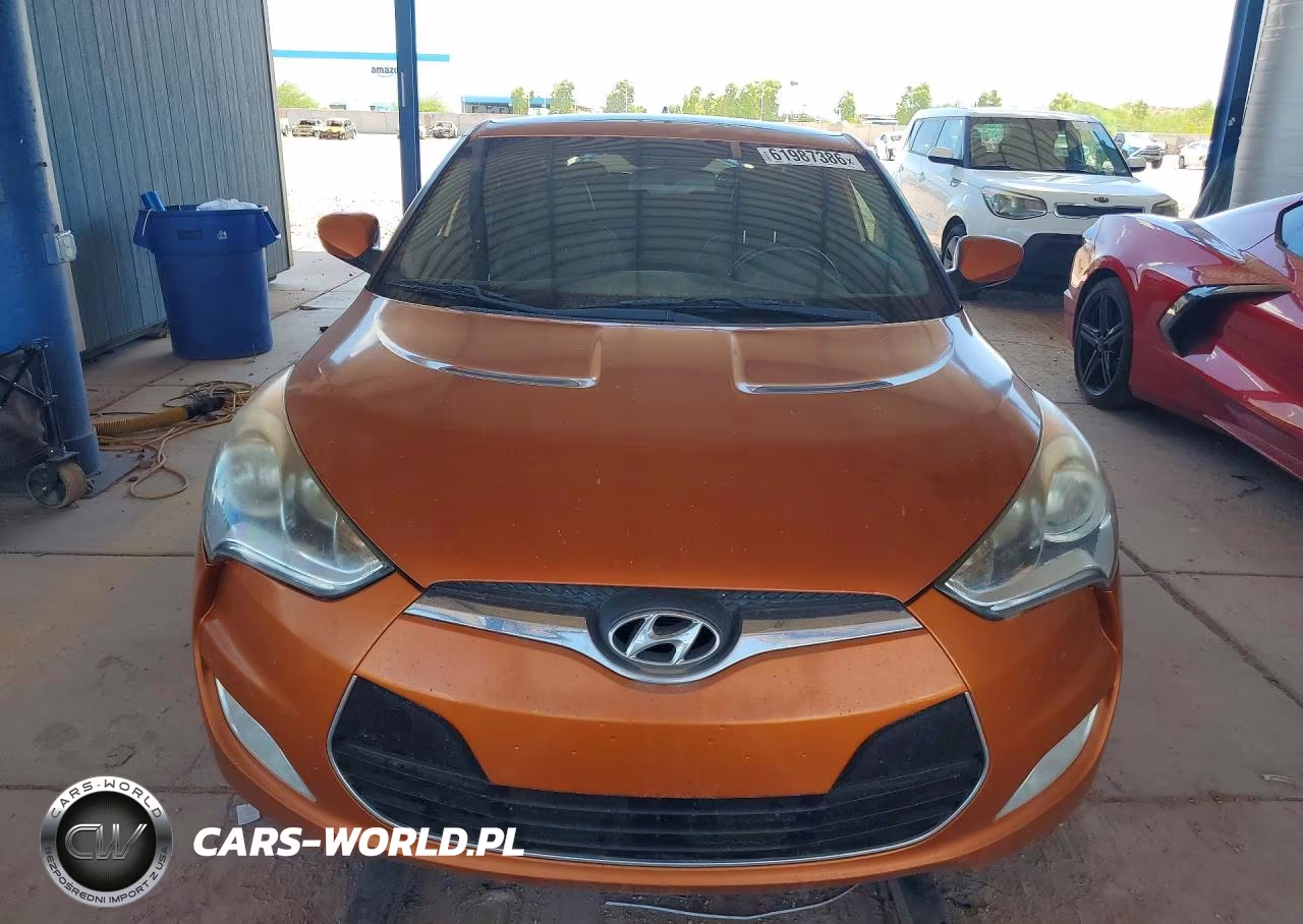 2014 Hyundai Veloster Base VIN:KMHTC6AD6EU215340 - 5