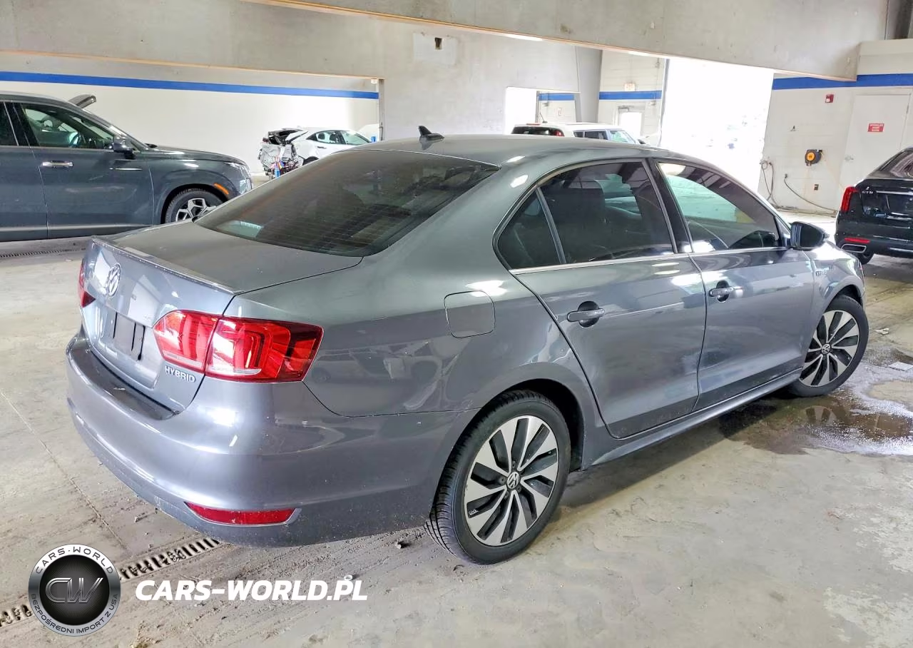 2013 Volkswagen Jetta Hybrid VIN:3VW637AJ5DM224981 - 3